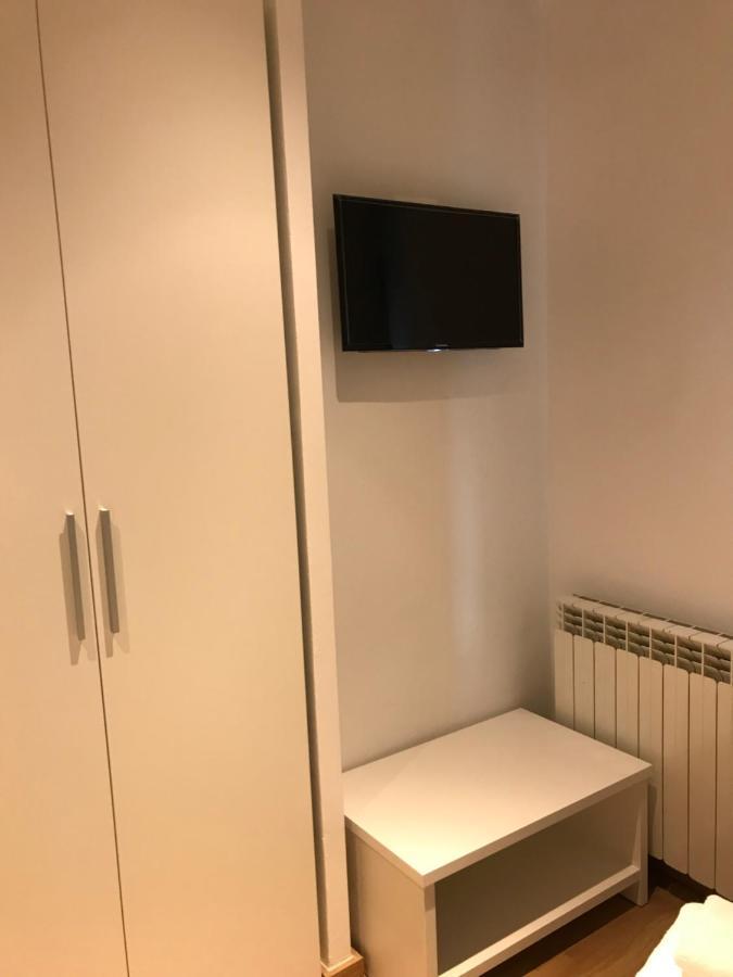 Hostal Casiano Camarasa Zewnętrze zdjęcie
