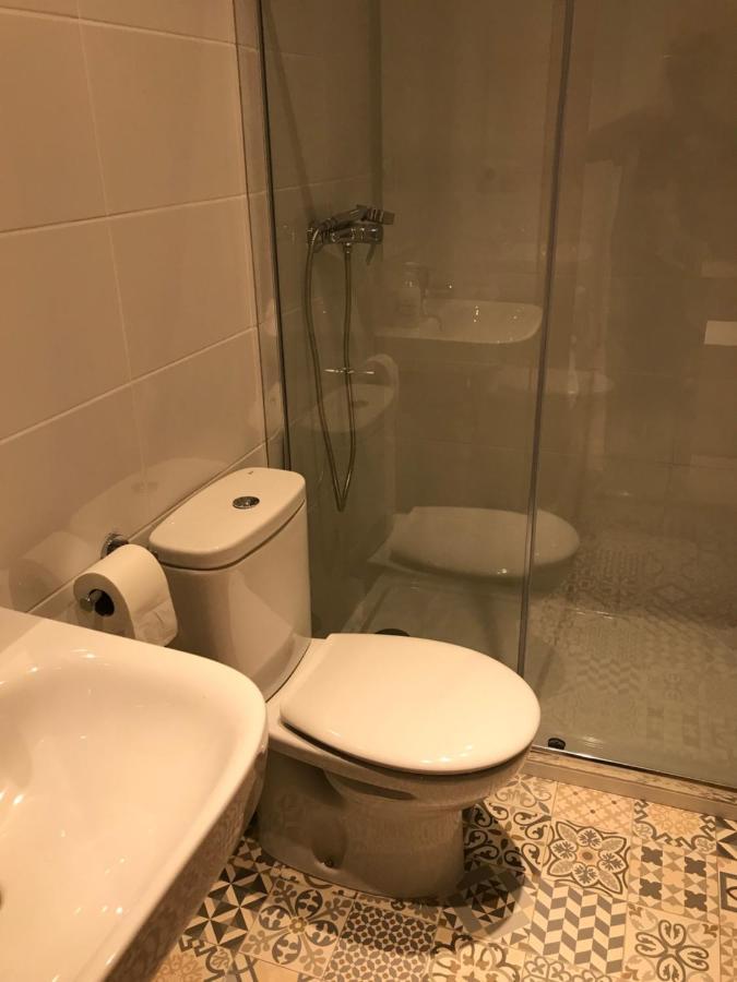 Hostal Casiano Camarasa Zewnętrze zdjęcie