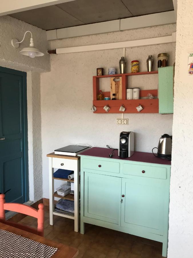 Hostal Casiano Camarasa Zewnętrze zdjęcie