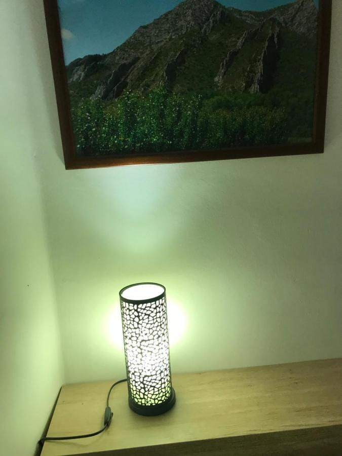 Hostal Casiano Camarasa Zewnętrze zdjęcie