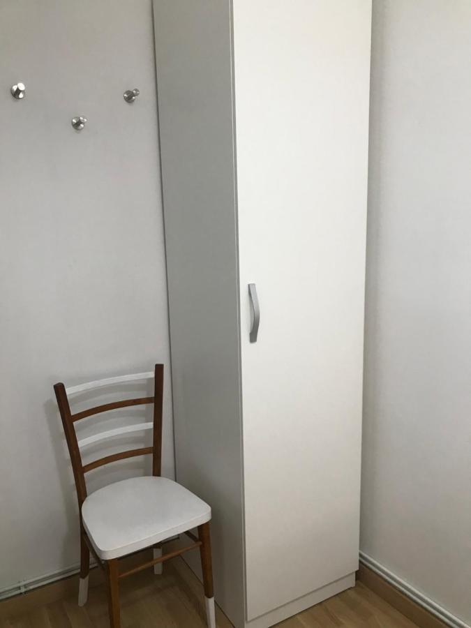Hostal Casiano Camarasa Zewnętrze zdjęcie